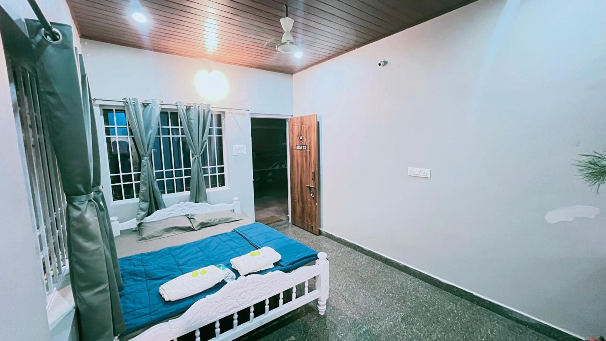 Gokarna Beach Stays By Tune Of Ocean Εξωτερικό φωτογραφία